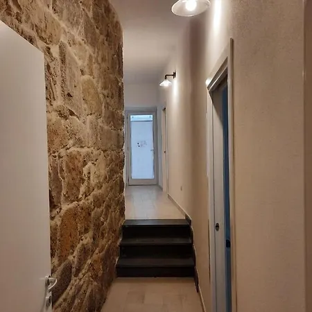 Апартаменты Su Palazzina Storica In Centro A