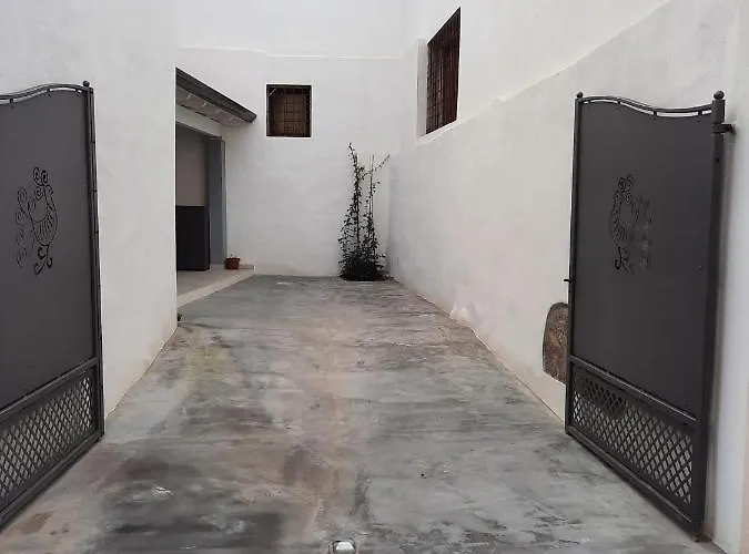Su Palazzina Storica In Centro A Appartement SantʼAntìoco